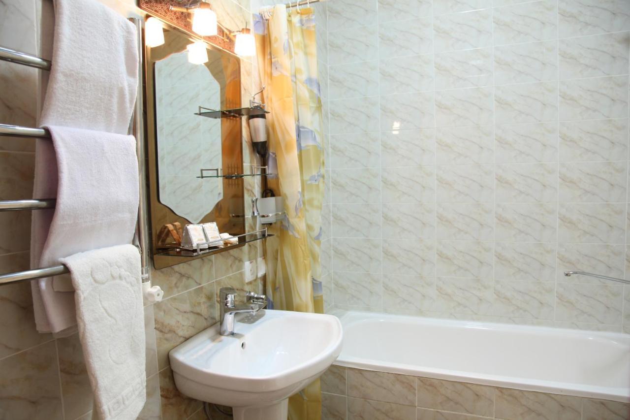 Hotel Vardonze บูคารา ภายนอก รูปภาพ